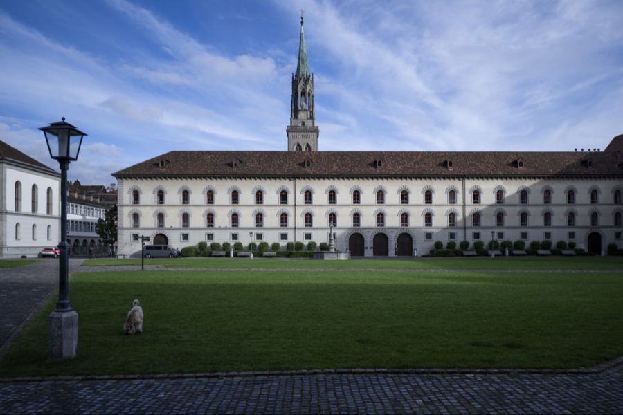 Anwalt St. Gallen Sekretärin