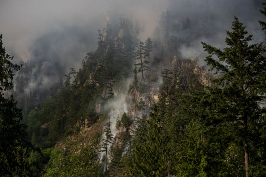 Der Grund für den trüben Himmel in der Schweiz: Die andauernden Waldbrände in Kanada.