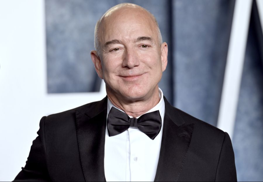 Jeff Bezos galt als enger Freund des US-Präsidenten.