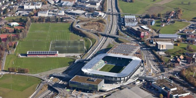 Die FC-Luzern-Fans wurden von der Stadtpolizei nach Krawallen im vergangenen Jahr gebeten, nicht nach St. Gallen anzureisen. Doch die ziehen ihren Plan durch. fc st.gallen fc