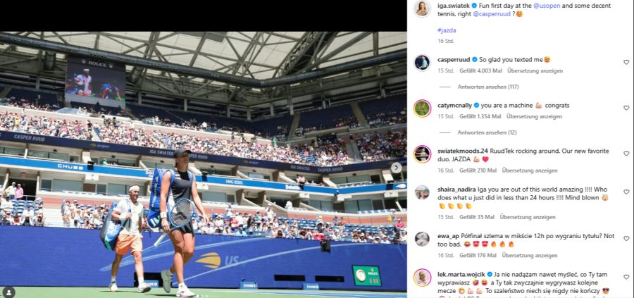 Zum Mixed-Auftakt in New York schreibt Swiatek: «Spassiger erster Tag an den US Open und anständiges Tennis. Oder Casper?»