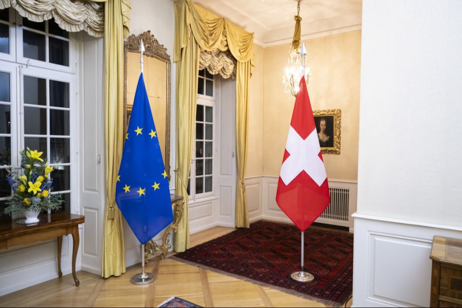 Doch eine Studie zeigt: Schweizer Firmen gewinnen mehr öffentliche Aufträge in der EU als umgekehrt. (Symbolbild)