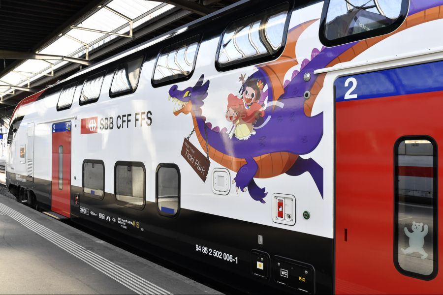 Im Zug von Zürich nach Bern findet der Pendler dasselbe Bild vor ... (Archivbild)