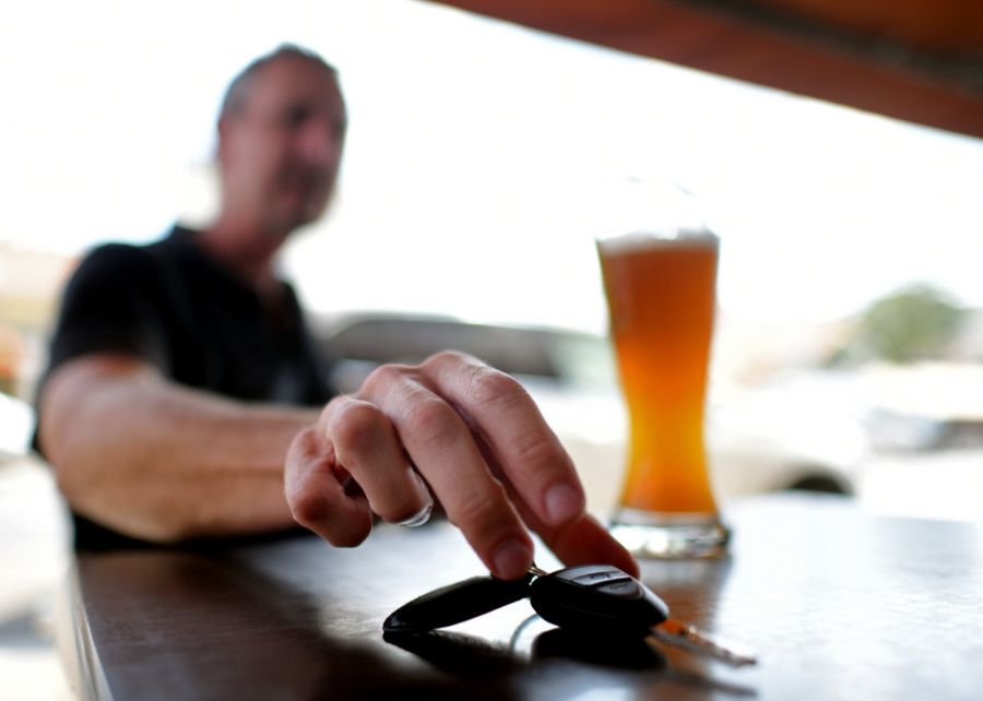 Im Kanton Glarus gab es im Verhältnis zur Bevölkerung am meisten alkoholbedingte Verkehrsunfälle. (Symbolbild)