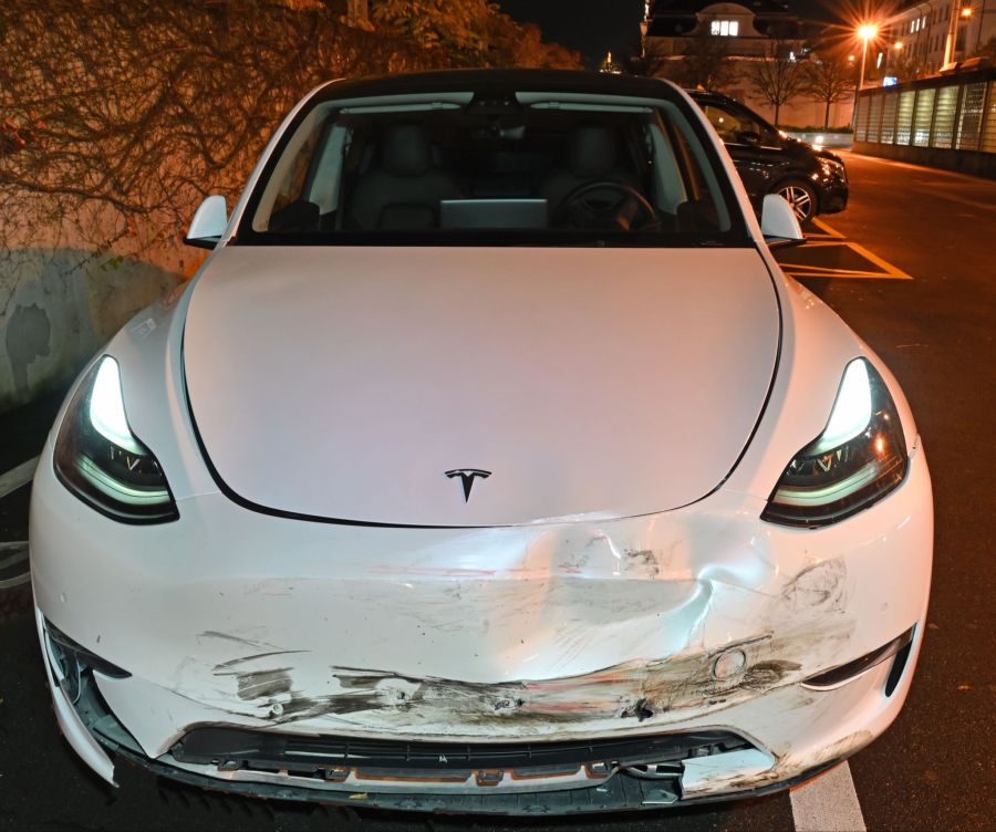 Drei Fahrzeuge waren bei der Kollision beteiligt.