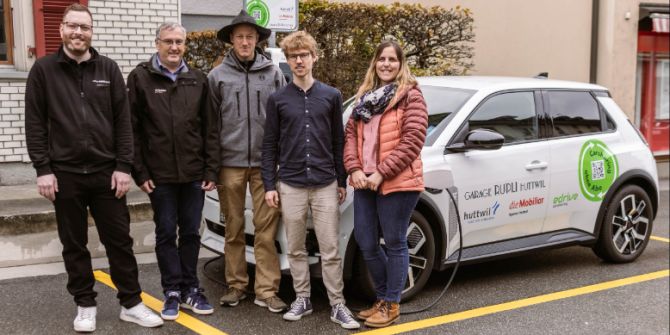Carsharing Huttwil Menschen Auto