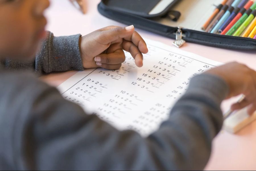 Die betroffenen Schülerinnen und Schüler leiden oft unter psychischen Störungen.