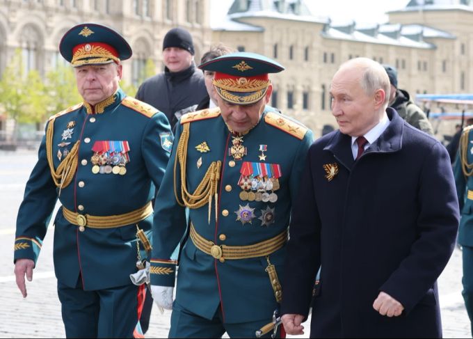 Die Gefahr einer nuklearen Eskalation hält sich derzeit in Grenzen – trotz atomaren Säbelrasselns. (Symbolbild) Taktische Nuklearwaffen Übung Putin