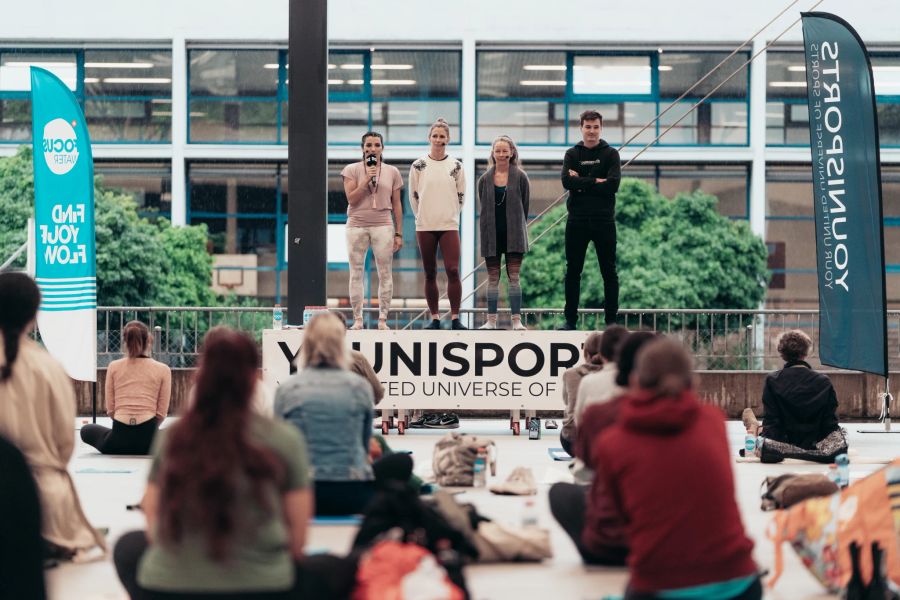 younisports Weltyogatag
