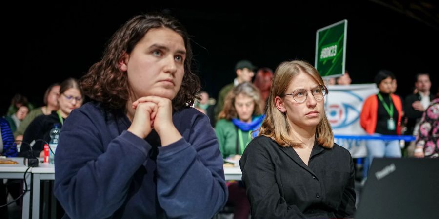 Der Vorstand der Grünen Jugend will nicht wieder kandidieren und geschlossen aus der Partei austreten.