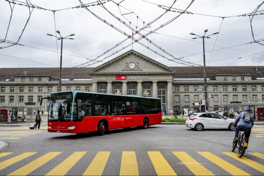 Man betont, auf abrupte Bremsmanöver zu verzichten.