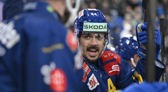 Matej Stransky vom HC Davos sorgt für die Fairplay-Geste der Saison. HC Davos Matej Stransky