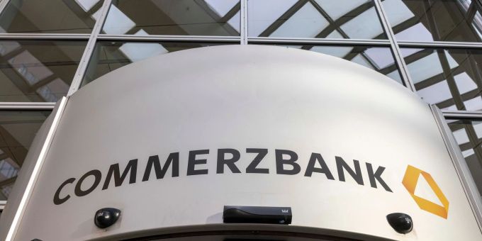 Unicredit-Chef Andrea Orcel betont, sein Institut sei bei der weiteren Vorgehensweise flexibel. (Archivbild) commerzbank unicredit
