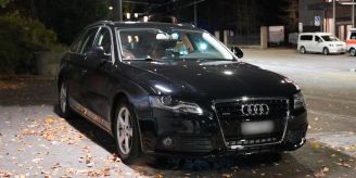 Fahrer war 90 - Auto erfasst Mann, als er Strasse überquert