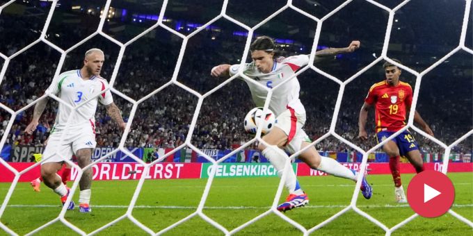 EM-Unglück - Hier trifft Ex-FCB-Verteidiger Calafiori ins eigene Tor
