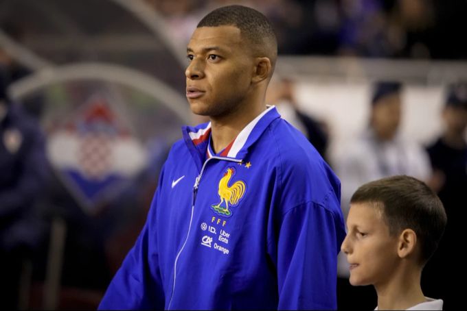 Ein halbes Jahr fehlte Kylian Mbappé in der Französischen Nationalmannschaft. Kylian Mbappé