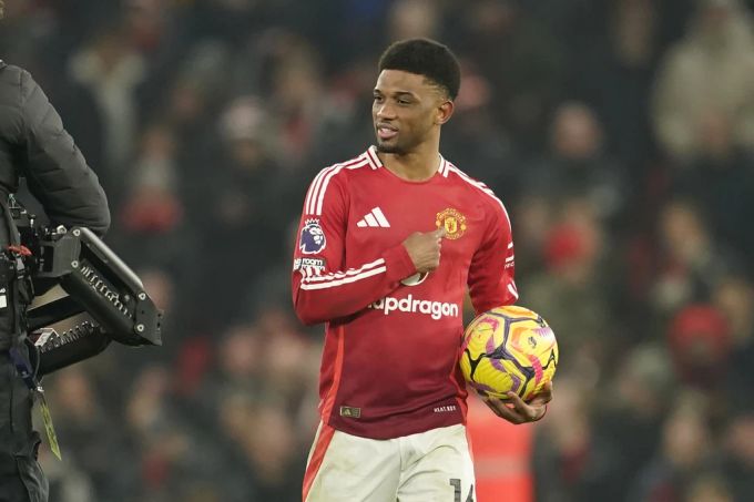 Amad Traore rettet Manchester United mit einem späten Hattrick. manchester united