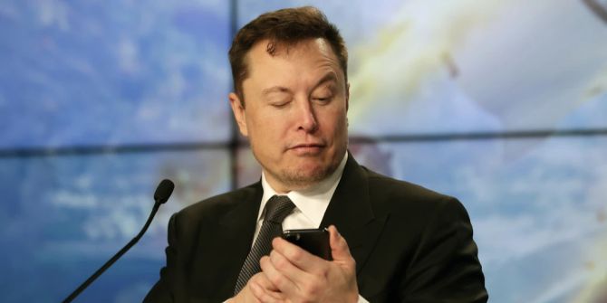 Elon Musk Handy Übergangshaushalt