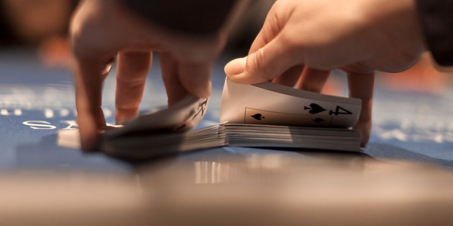 Die Kantonspolizei Zürich hat in Opfikon ein illegales Pokerlokal entdeckt. (Symbolbild)