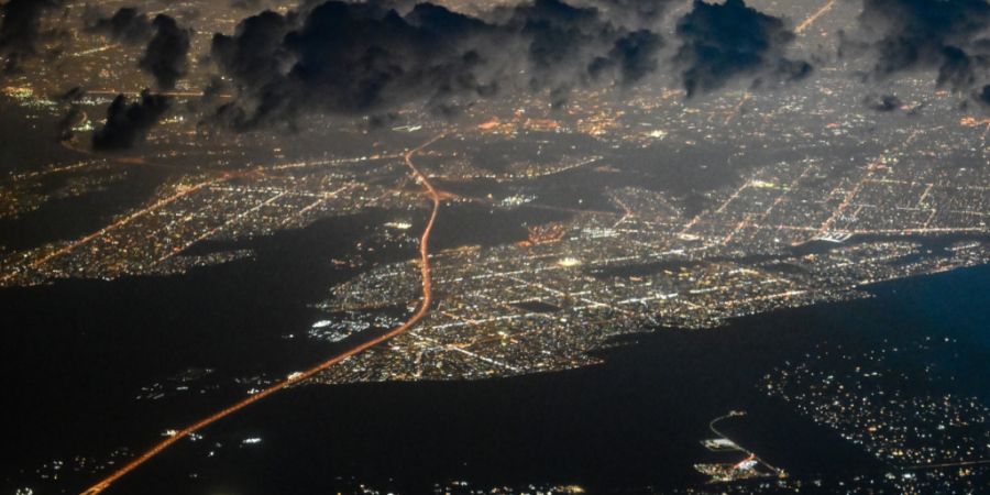 ARCHIV - Lichter in Riad leuchten. Foto: Sebastian Gollnow/dpa/Symbolbild