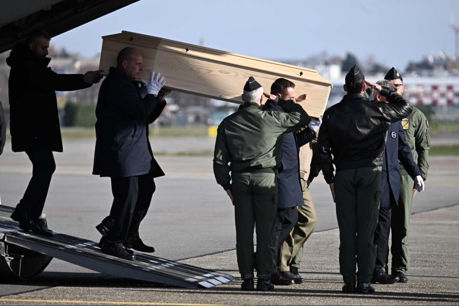 An Neujahr starben in der Walliser Bar 40 Personen, darunter sechs aus Italien.