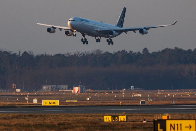 lufthansa boeing
