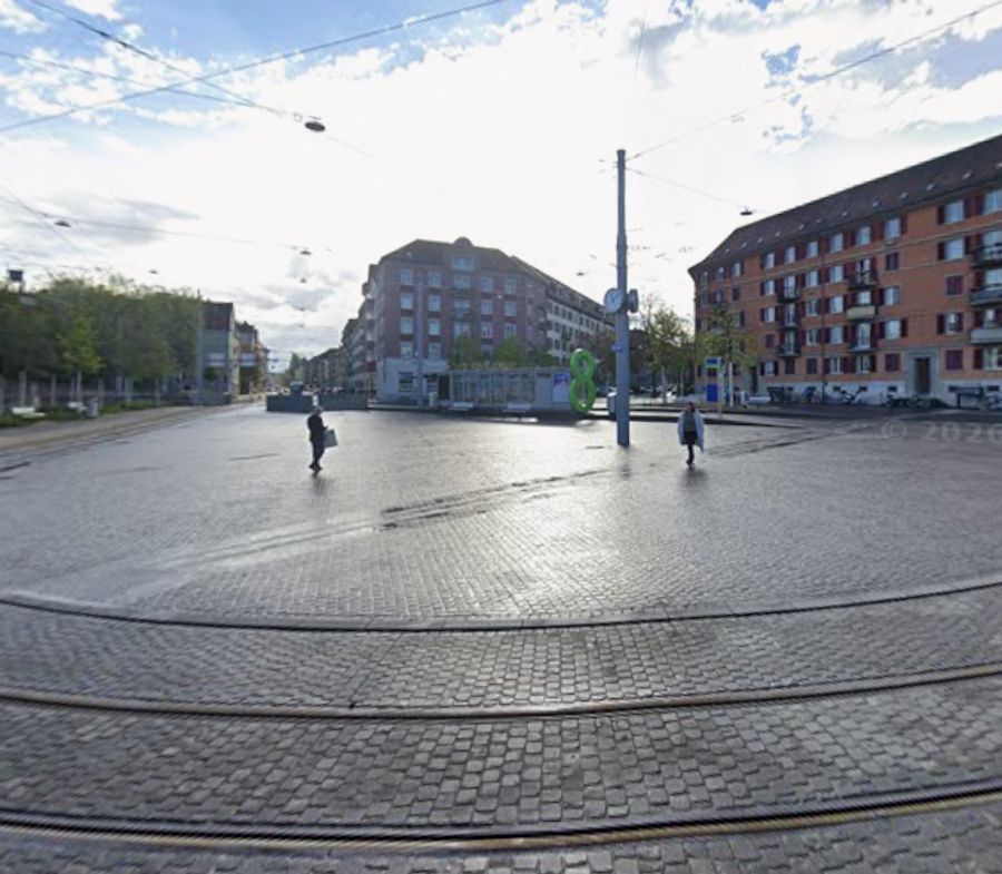 Dieses Mal sind rund 300 Menschen betroffen, die in der Nähe des Zürcher Hardplatzes (im Bild) leben.