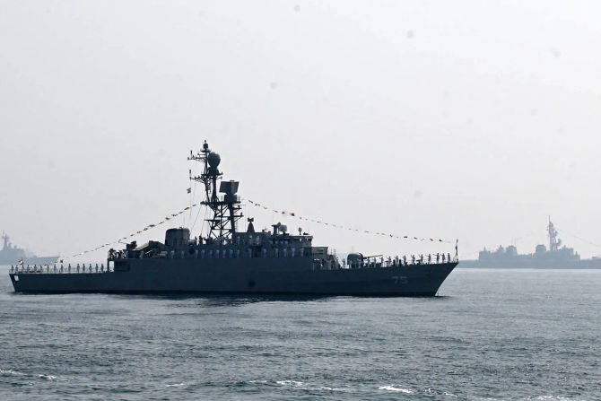 iranisches kriegsschiff