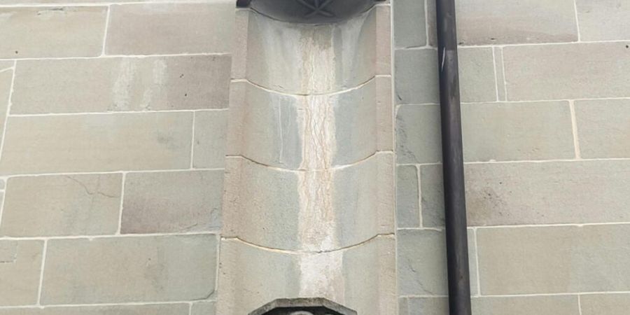 Eine Nische an der Kirche St. Oswald, die noch länger leer bleiben wird.