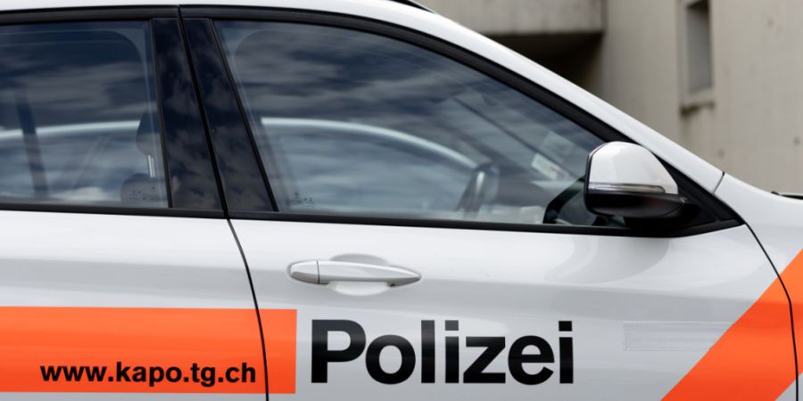 Die Thurgauer Kantonspolizei rückte am Samstagnachmittag zu einem Unfall in Uerschhausen in der Gemeinde Hüttwilen aus. (Archivbild)