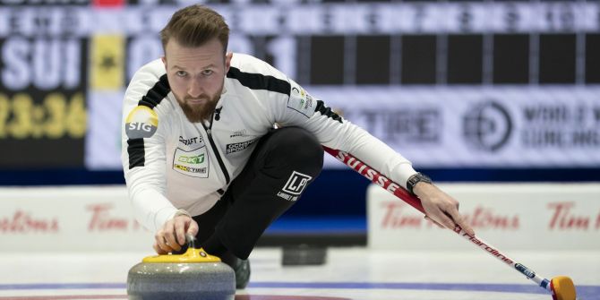 Curling Yannick Schwaller