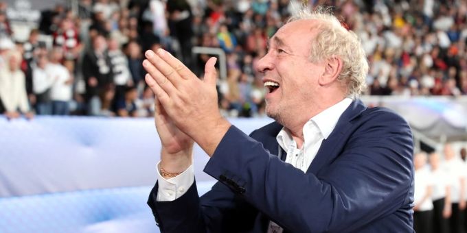 Steht offenbar vor dem Rücktritt: Eintracht-Präsident Peter Fischer. peter fischer
