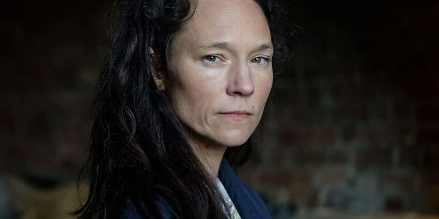 Spielt die wohl stärkste Figur in der deutschen Fantasy-Serie «Hohlbeins - Der Greif»: Die Schweizer Schauspielerin Sabine Timoteo.