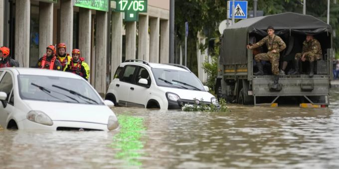 Überschwemmungen - Viele Gebiete in Italien noch nicht zugänglich