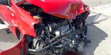 Lömmenschwil: Unfall zwischen zwei Autos fordert Verletzten