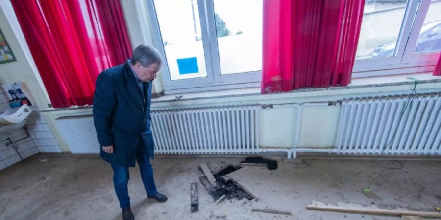 Laschet im Katastrophengebiet
