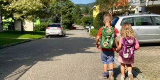 Gemeinde - Vorsicht zum Schulanfang in Brislach