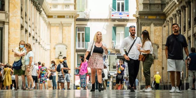 covid zertifikat bars museen konzerte italien