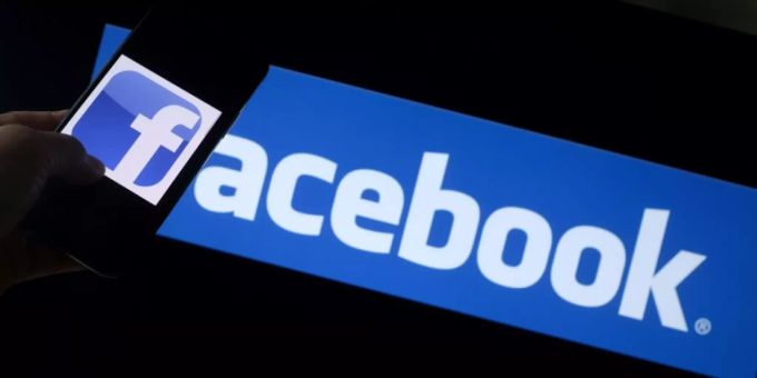 Facebook-Logo Facebook-Logo