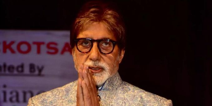 Mumbai - Amitabh Bachchan nach Corona-Infektion wieder daheim