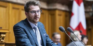 FDP-Bauer verliert - Baptiste Hurni (SP) neu für Neuenburg im Ständerat