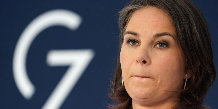 Annalena Baerbock wirft Russland vor, in dem Krieg gegen die Ukraine Seehäfen zu blockieren und damit den Getreideexport zu verhindern.