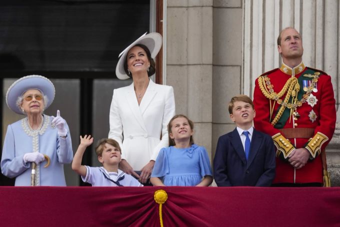 Anders als bei der Parade «Trooping the Colour» blieben die Kinder Prinz George, Prinzessin Charlotte und Prinz Louis zu Hause. Royals