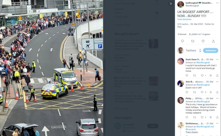 Am Sonntag beim Flughafen Heathrow in London: Zahlreiche Menschen reihen sich vor dem grössten Flughafen der UK ein.