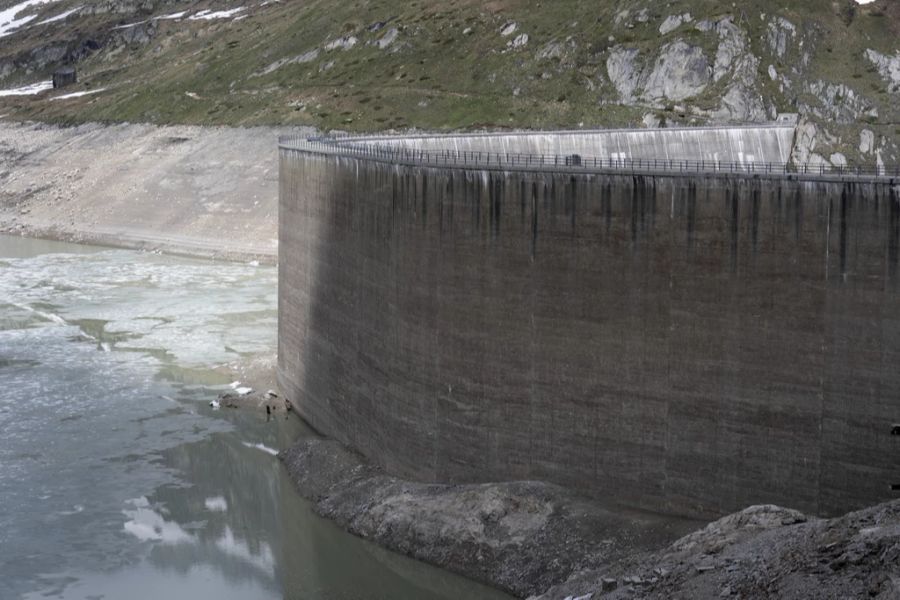 Stausee Speicherkraftwerk Grimsel Staumauer