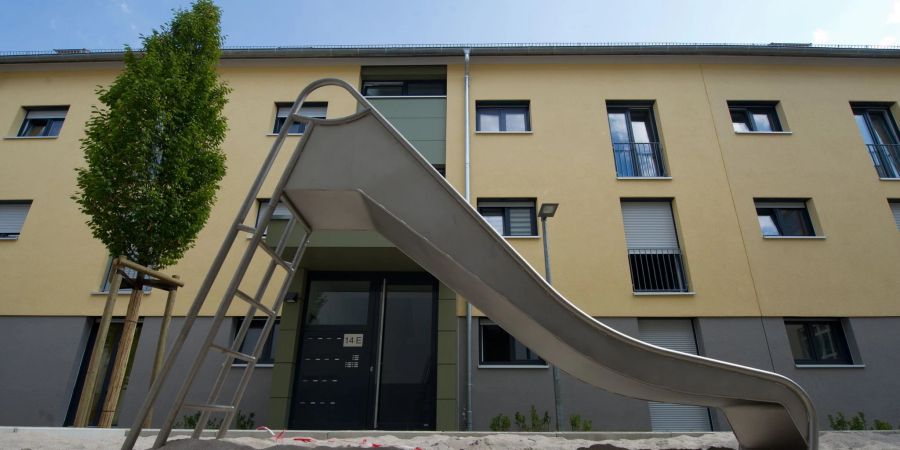 Die IG Bau spricht sich für eine Steuersenkung für den Bau von Sozialwohnungen aus.