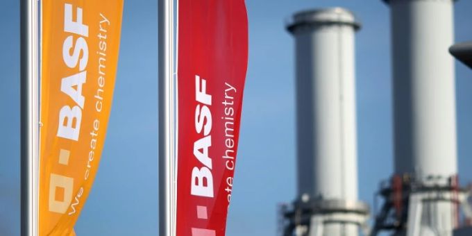 BASF kann nach eigener Einschätzung auch bei Gasnotlage Produktion fortsetzen BASF kann nach eigener Einschätzung auch bei Gasnotlage Produktion fortsetzen