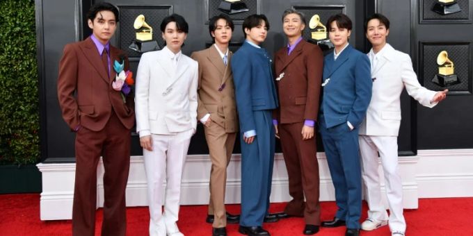 K-Pop-Band BTS dreht neu auch Filme. K-Pop-Band BTS