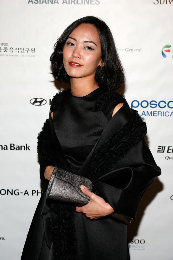 Rina Oh wirft Virginia Giuffre Missbrauch vor. rina oh