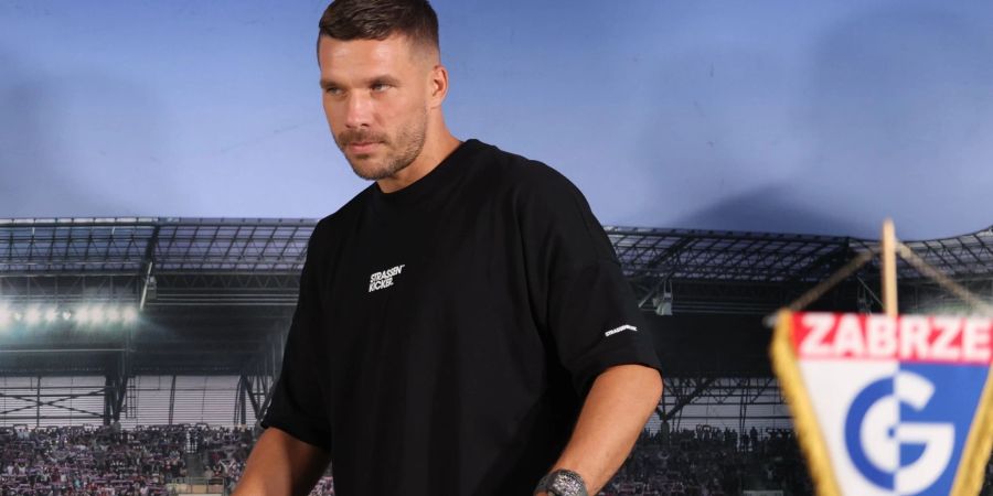 Lukas Podolski spielt seit letztem Sommer bei Górnik Zabrze in Polen.